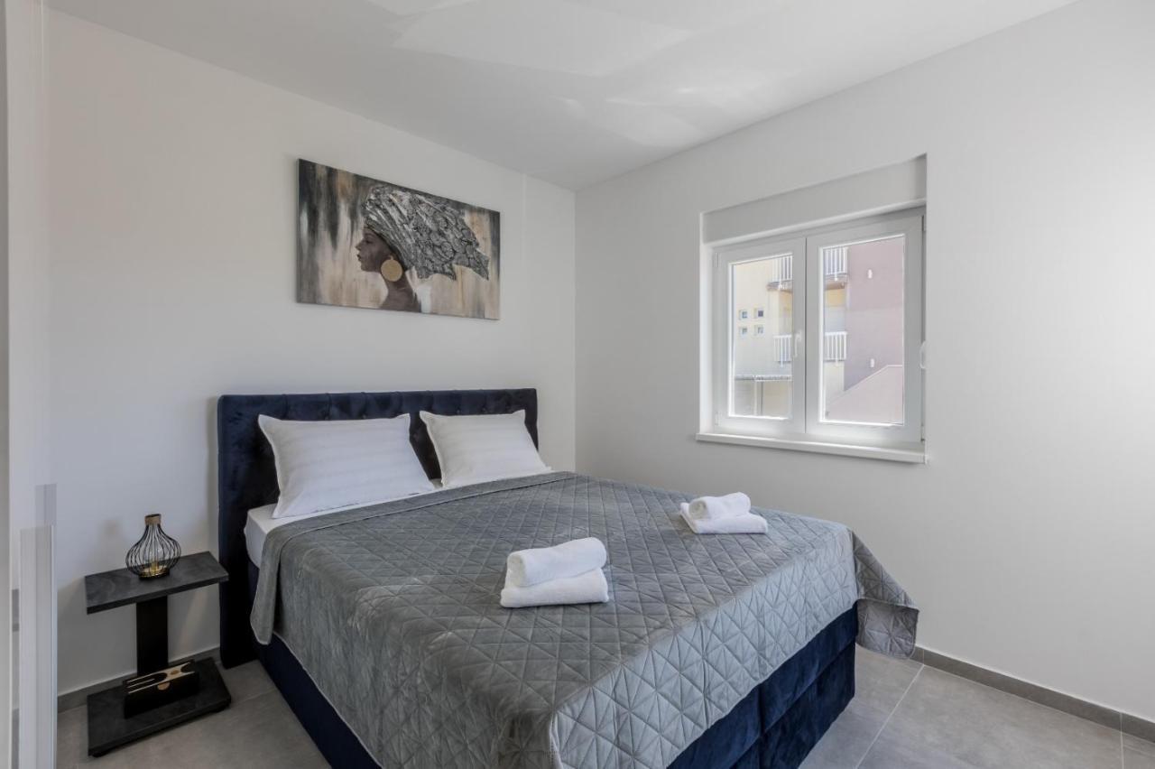 Carpe Diem Luxury Apartments ロゴズニッツァ エクステリア 写真