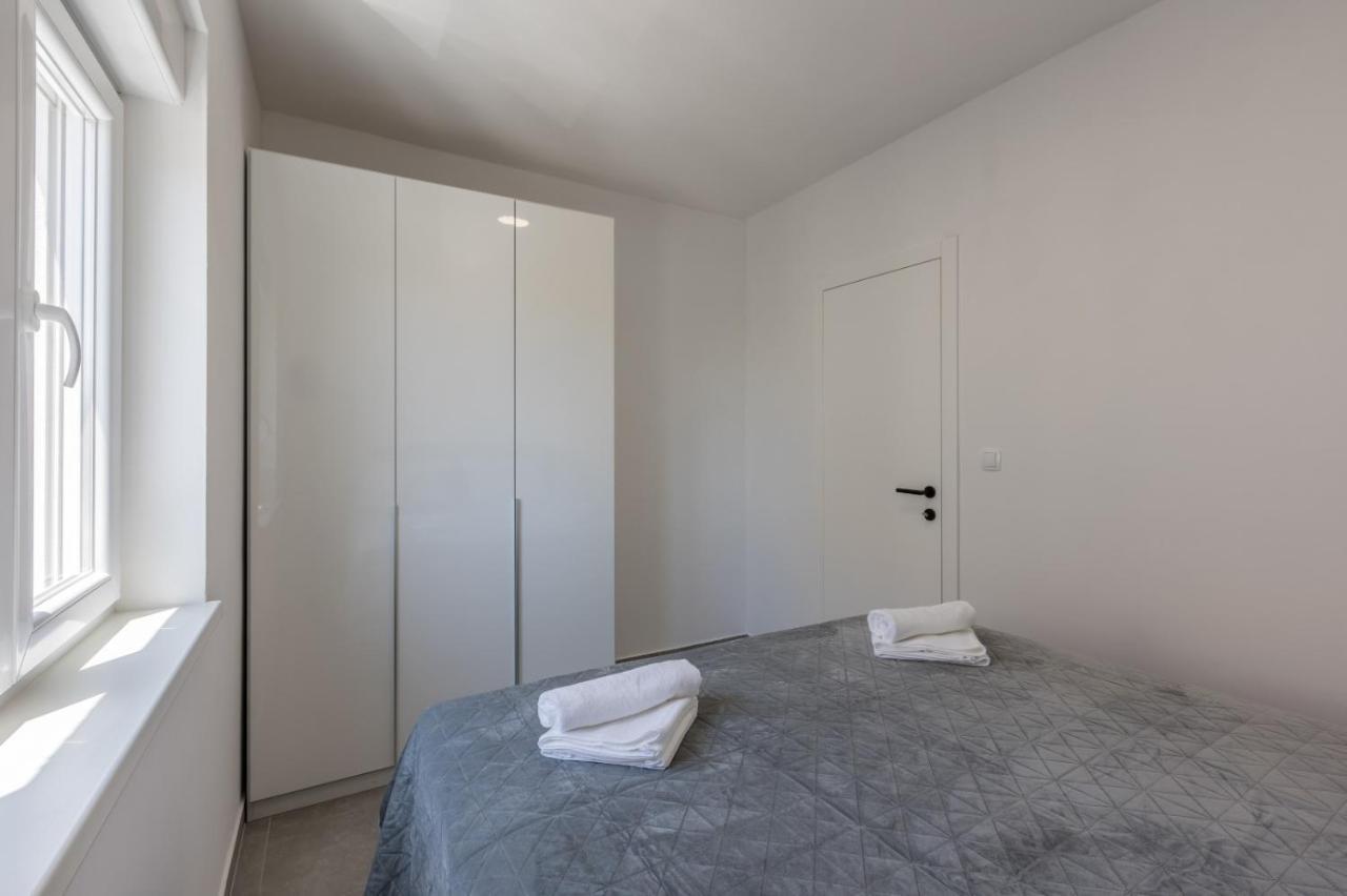 Carpe Diem Luxury Apartments ロゴズニッツァ エクステリア 写真